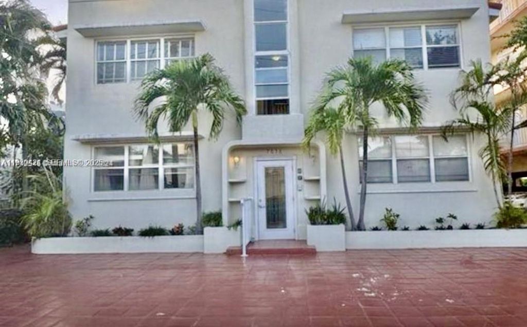 7636 Abbott Ave 3, Miami Beach, FL 33141