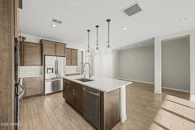 24540 N 20TH Place, Phoenix, AZ 85024