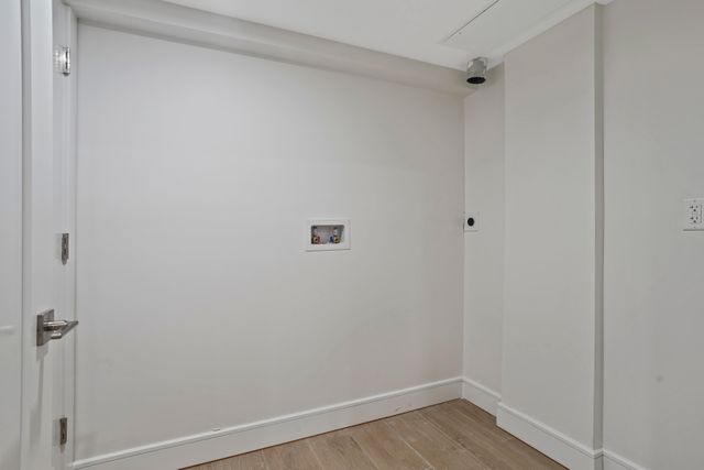 2131 Shore Blvd Unit 1B, New York City, NY 11105