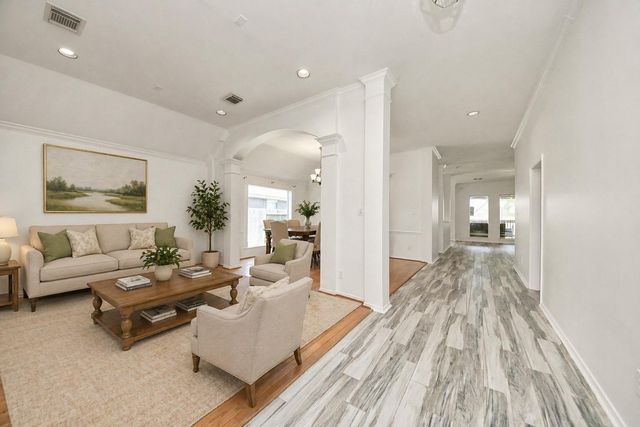 5527 Moss Meadow Court, Sugar Land, TX 77479