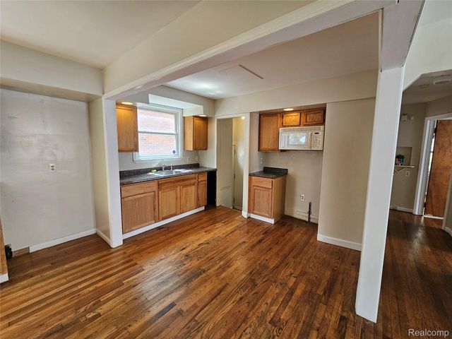 18919 Woodbine Street, Detroit, MI 48219