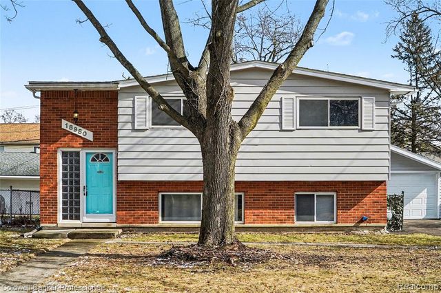 18980 Brentwood Street, Livonia, MI 48152