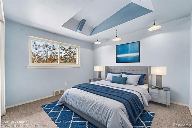 18980 Brentwood Street, Livonia, MI 48152