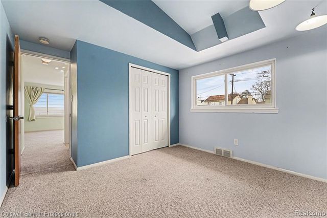 18980 Brentwood Street, Livonia, MI 48152