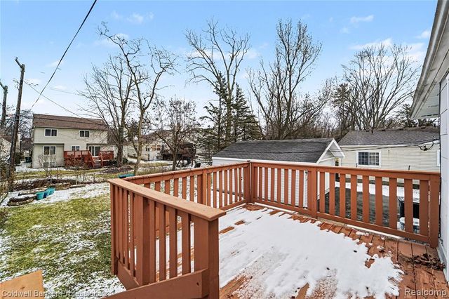 18980 Brentwood Street, Livonia, MI 48152