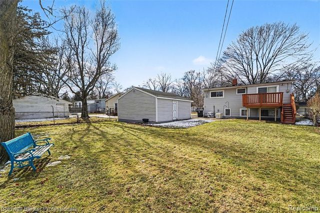 18980 Brentwood Street, Livonia, MI 48152