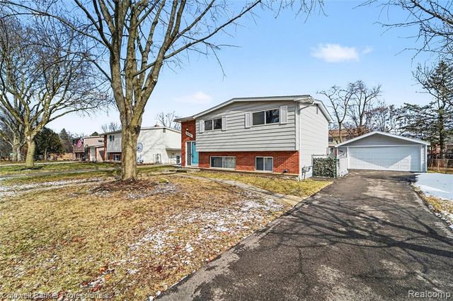 18980 Brentwood Street, Livonia, MI 48152