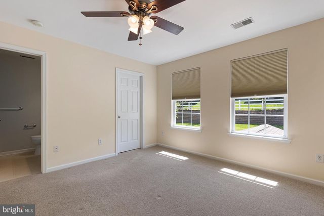 60 LUKENS MILL DR, Coatesville, PA 19320