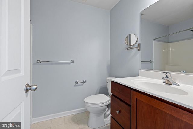 60 LUKENS MILL DR, Coatesville, PA 19320