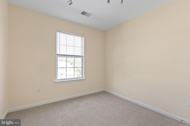 60 LUKENS MILL DR, Coatesville, PA 19320