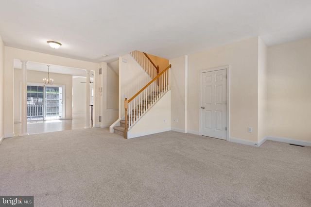 60 LUKENS MILL DR, Coatesville, PA 19320