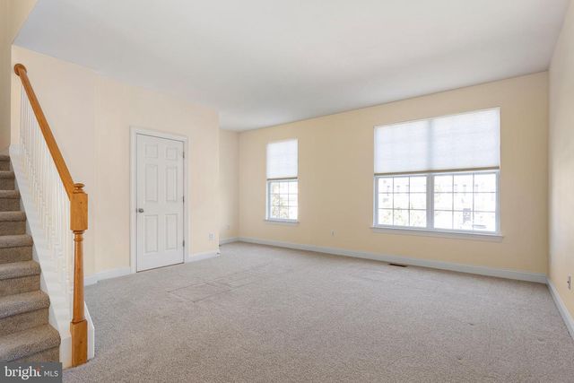 60 LUKENS MILL DR, Coatesville, PA 19320