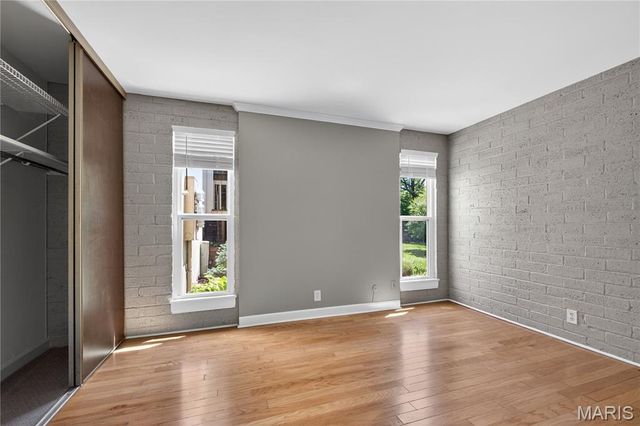 632 Coeur De Royale Drive B, Creve Coeur, MO 63141