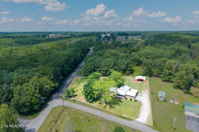 111 Guffey Lane, Jamestown, TN 38556