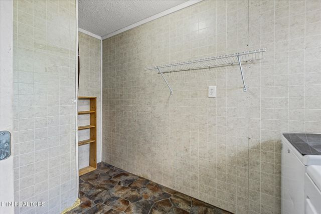 111 Guffey Lane, Jamestown, TN 38556