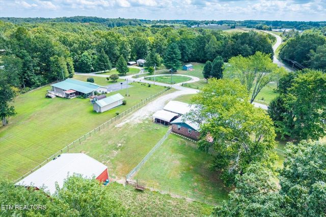 111 Guffey Lane, Jamestown, TN 38556