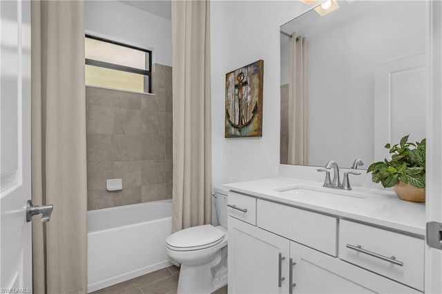 21094 Verawood LOOP, Estero, FL 33928