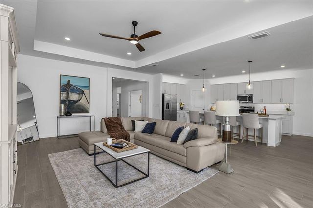 21094 Verawood LOOP, Estero, FL 33928