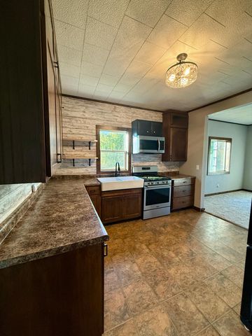 12222 Three Mile Road, Brainerd, MN 56401