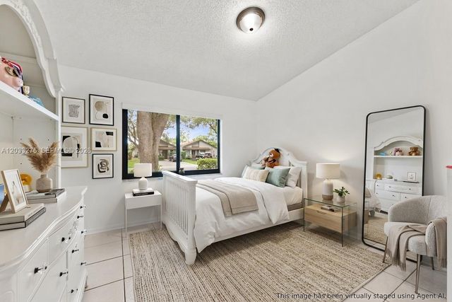 4148 N Palm Forest Drive N, Delray Beach, FL 33445