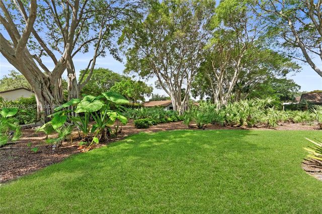 4148 N Palm Forest Drive N, Delray Beach, FL 33445