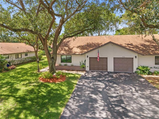 4148 N Palm Forest Drive N, Delray Beach, FL 33445