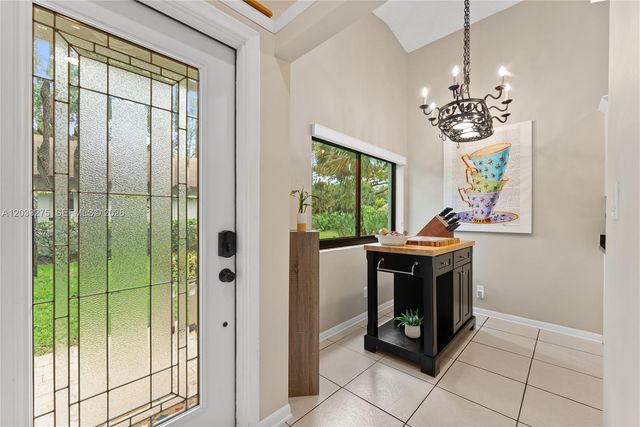 4148 N Palm Forest Drive N, Delray Beach, FL 33445