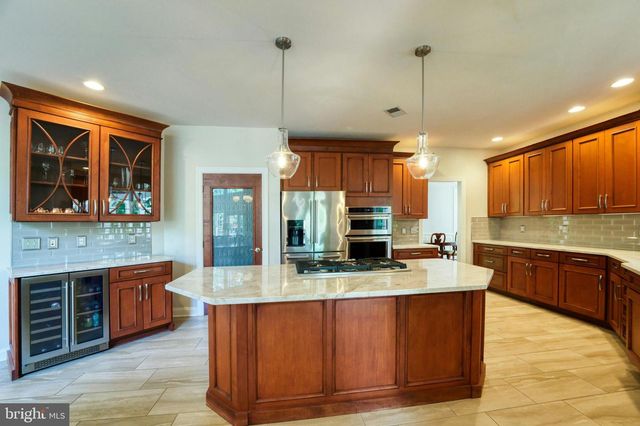19590 SARATOGA SPRINGS PL, Ashburn, VA 20147