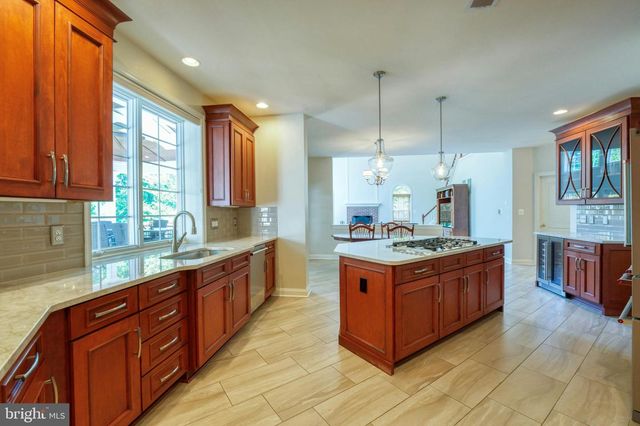 19590 SARATOGA SPRINGS PL, Ashburn, VA 20147
