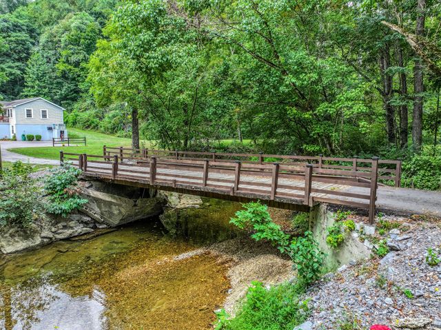 3119 Tyree Springs Rd, Hendersonville, TN 37075