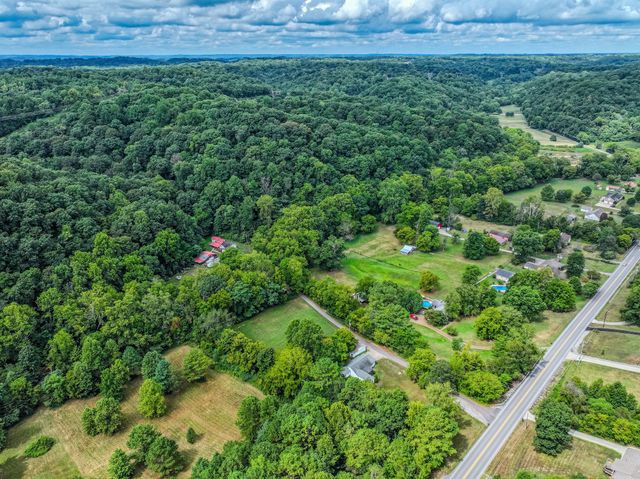 3119 Tyree Springs Rd, Hendersonville, TN 37075