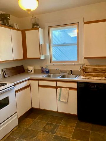 13 Franklin St Apt 3, Montpelier, VT 05602