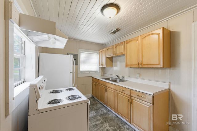 45825 Old Carney Road, Bay Minette, AL 36507