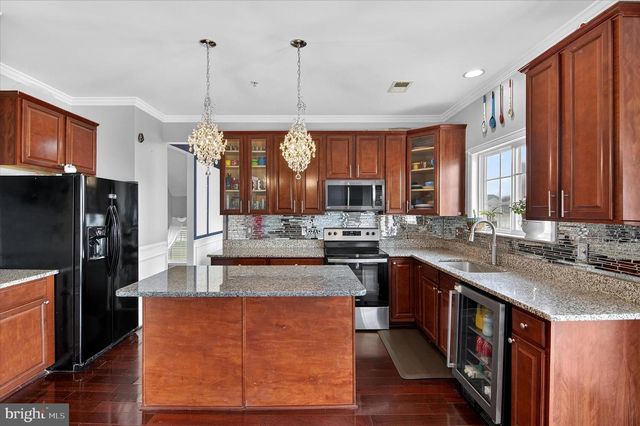 7504 WHITE PLAINS LN, Brandywine, MD 20613