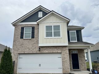 5012 Hunters Village Drive, Lebanon, TN 37087