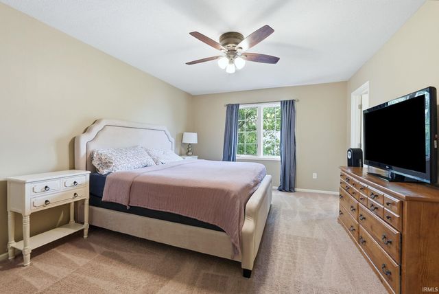 5604 Newland Place, Fort Wayne, IN 46835