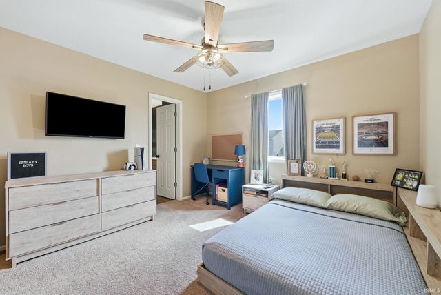 5604 Newland Place, Fort Wayne, IN 46835
