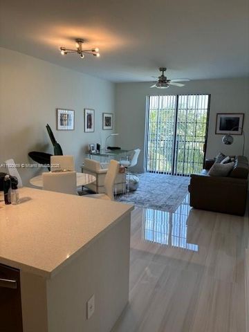 1900 Van Buren St 511B, Hollywood, FL 33020