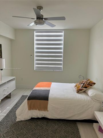 1900 Van Buren St 511B, Hollywood, FL 33020