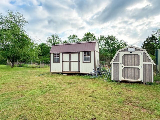 1139 Fayes Forest, Clinton, AR 72031