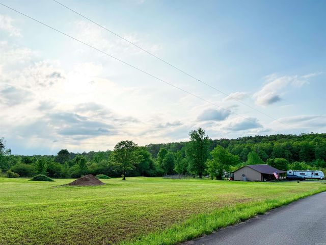 1139 Fayes Forest, Clinton, AR 72031