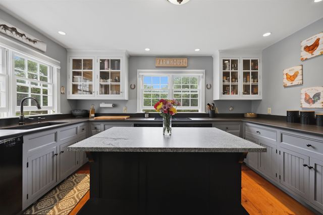 72 Old Northfield Road, Hinsdale, NH 03451
