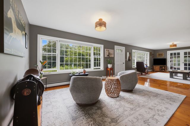 72 Old Northfield Road, Hinsdale, NH 03451