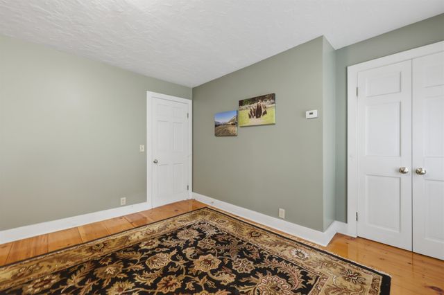 72 Old Northfield Road, Hinsdale, NH 03451