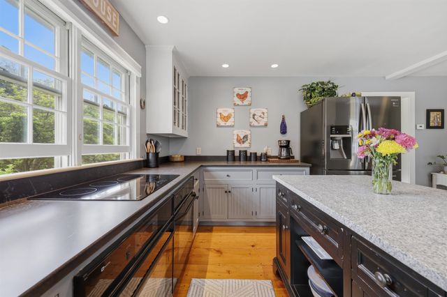 72 Old Northfield Road, Hinsdale, NH 03451