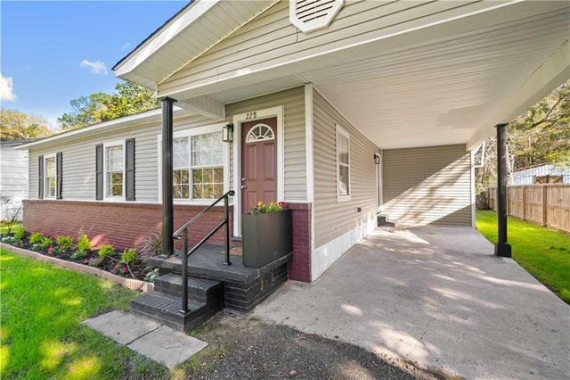 228 Anderson Road, Saraland, AL 36571