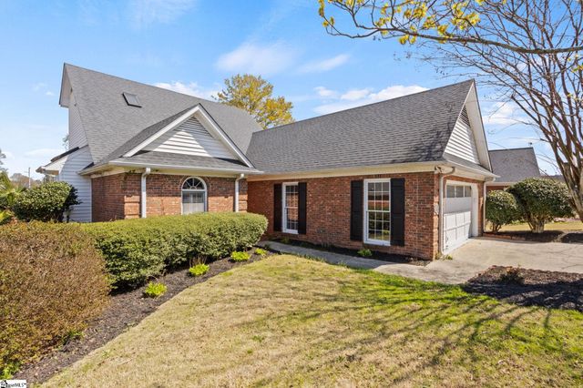 306 Greenview Circle, Greenville, SC 29609