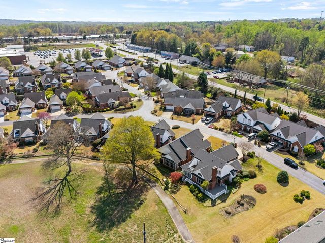 306 Greenview Circle, Greenville, SC 29609