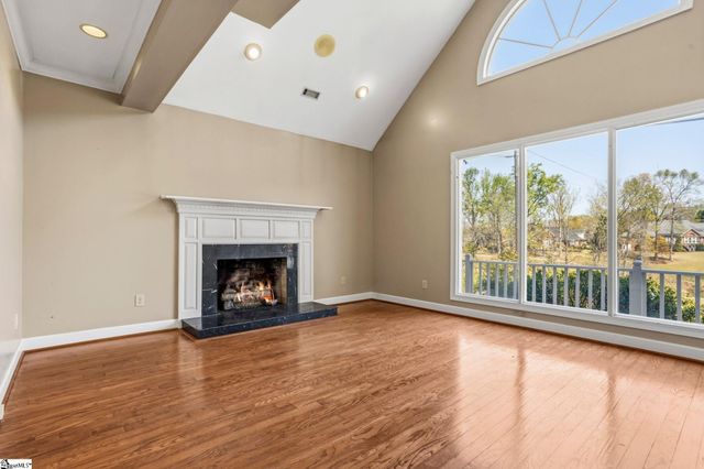 306 Greenview Circle, Greenville, SC 29609