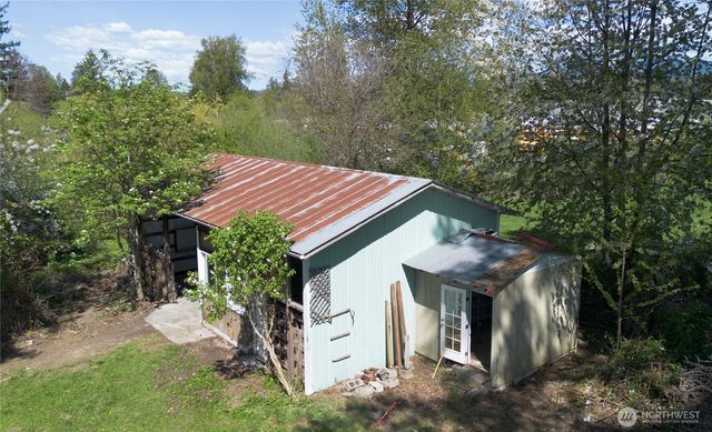 8106 382nd Avenue SE, Snoqualmie, WA 98065